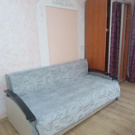 Двухярусная квартира в центре Мукачева, улица Мира Мукачево Екстер'єр фото